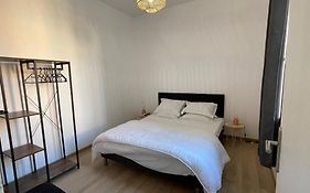 Villa Honore, véritable tout à pied, plein centre-ville, plage à 5min à pied