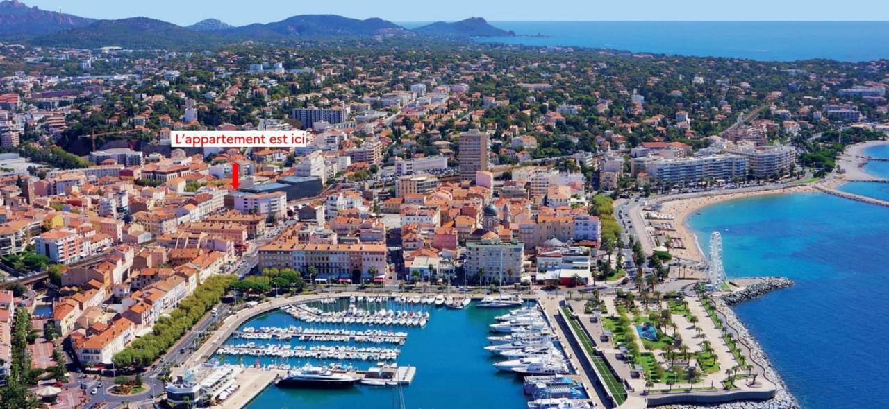 Villa Honore, véritable tout à pied, plein centre-ville, plage à 5min à pied Saint-Raphaël Extérieur photo